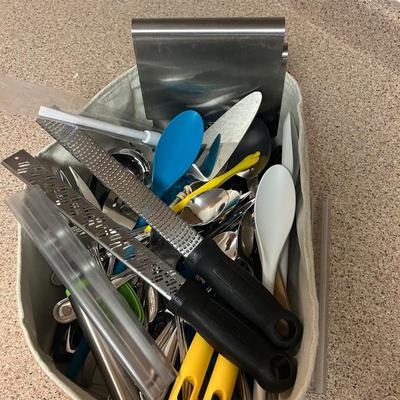 Utensils plus
