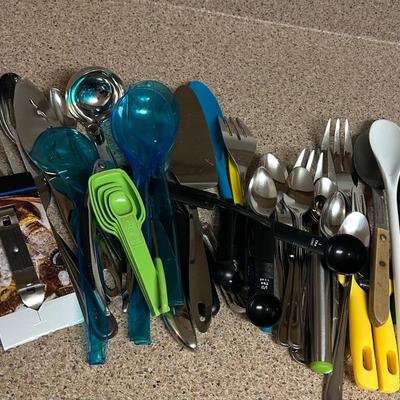 Utensils plus