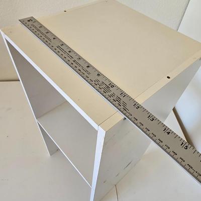 White Stackable Cube Shelves – Set of 2