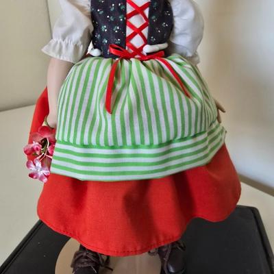 Danbury Mint Shirley Temple Collectible Porcelain Doll