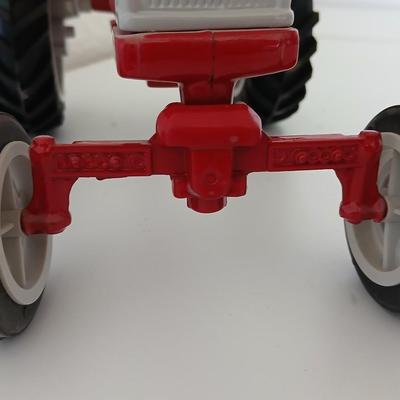 Vintage Ford Tractor Die-Cast Model – Red & Gray
