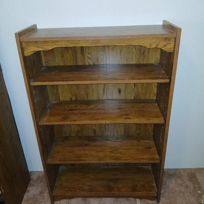 Bookshelf with 4 Adjustable Shelves – Classic Design