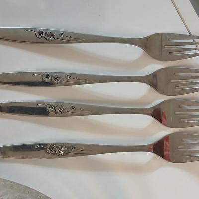 Vintage Stylehouse Stainless Steel Forks – Floral Pattern 70 piece set with 5 vintage Princess House Highlights Germany glass buffet holders