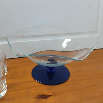 Vintage Princess House Crystal Pedestal Bowl – Wavy Rim with Cobalt Blue Base with 4 Portmeirion Glass Tumblers or Whisky Glasses -...