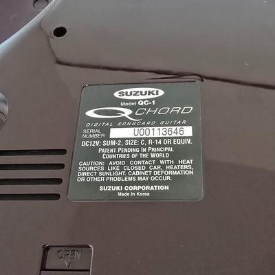 Suzuki QChord Electronic Digital Autoharp with Case & Song Cartridges