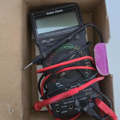 RadioShack True RMS Digital Multimeter (Cat. No. 22-181)