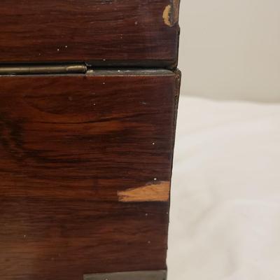 Three Unique Storage Boxes (L-KD)