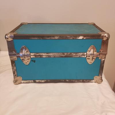 Three Unique Storage Boxes (L-KD)