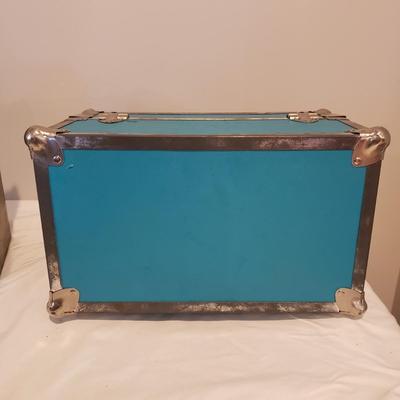 Three Unique Storage Boxes (L-KD)