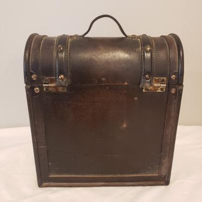 Three Unique Storage Boxes (L-KD)