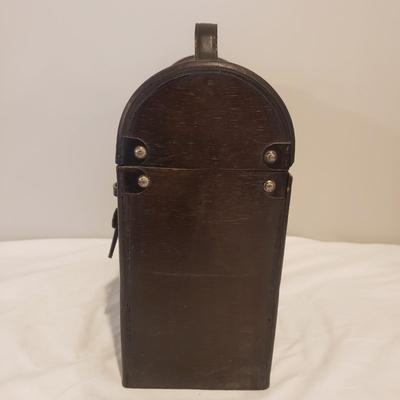 Three Unique Storage Boxes (L-KD)