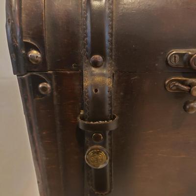 Three Unique Storage Boxes (L-KD)