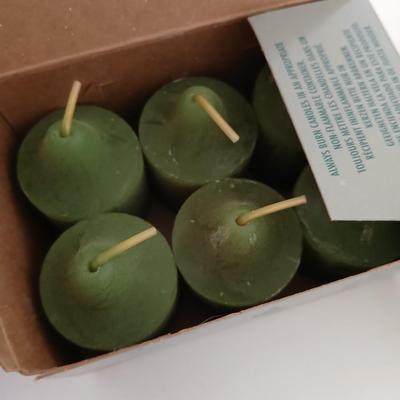 PartyLite Tealight Candle Sampler with 2 Frosted Glass Holders – 25 Scented Tealights and more candles