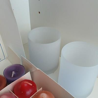 PartyLite Tealight Candle Sampler with 2 Frosted Glass Holders – 25 Scented Tealights and more candles