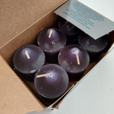 PartyLite Tealight Candle Sampler with 2 Frosted Glass Holders – 25 Scented Tealights and more candles