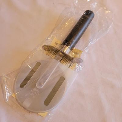 Pampered Chef Kitchen Accessories (K-EL)