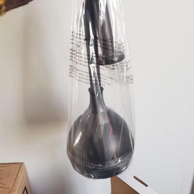 Bath Accessories-NIB Moen Shower Head, Squatty Potty and More! (PB-KD)