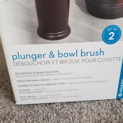 Bath Accessories-NIB Moen Shower Head, Squatty Potty and More! (PB-KD)