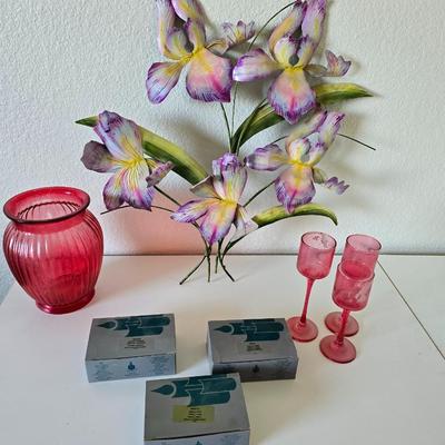 Vintage Home Décor & Party Lite Candle Set – Metal Pastel Floral Iris wall hanging & Pink Glassware