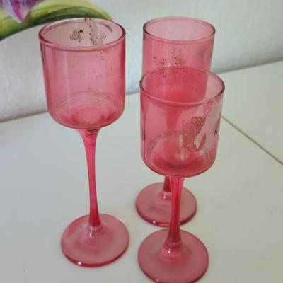 Vintage Home Décor & Party Lite Candle Set – Metal Pastel Floral Iris wall hanging & Pink Glassware