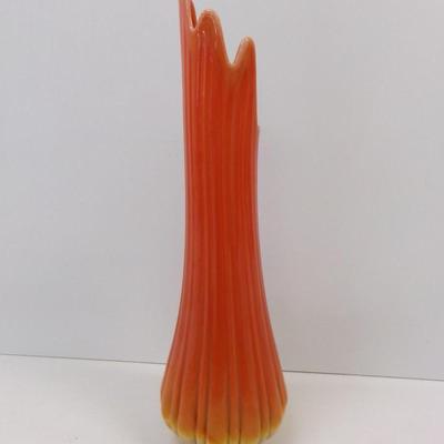 L. E. Smith Simplicity Bittersweet Ribbed Pattern Swung Tall Yellow & Orange Glass Vase Approx 22" Tall #19