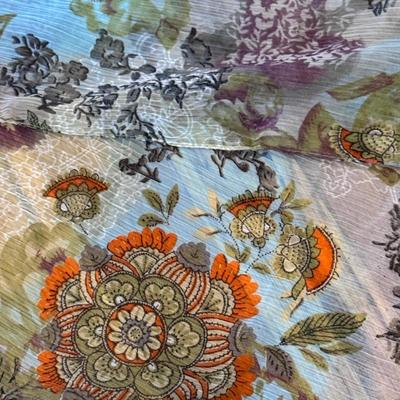Nine West, Paparazzi, Collection Eighteen, and Other Scarves (GB2)