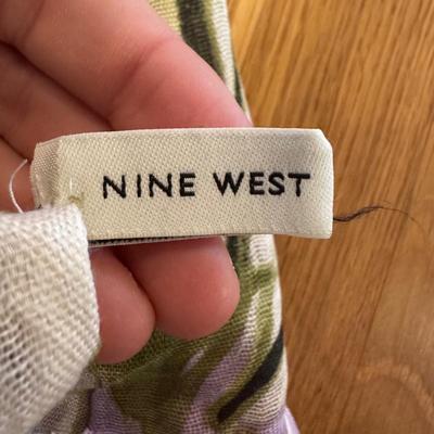 Nine West, Paparazzi, Collection Eighteen, and Other Scarves (GB2)