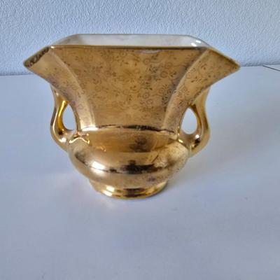 Pearl China Co. 22kt Gold marked Vase with Salt & Pepper Shakers