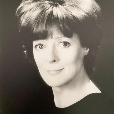 Othello Maggie Smith signed photo