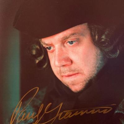 Paul Giamatti signed photo