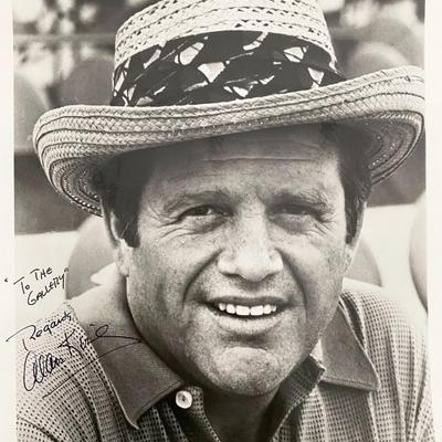 Talk Show Host Alan King signed photo