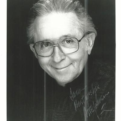 Comedian Arte Johnson signed photo