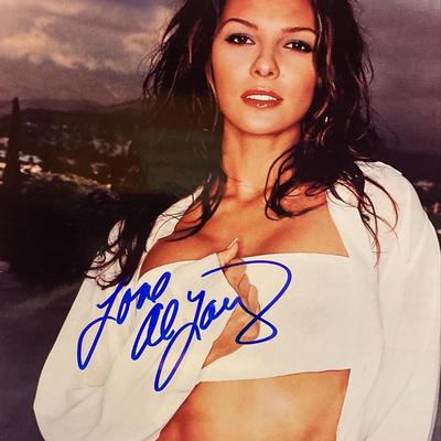 Ali Landry signed photo