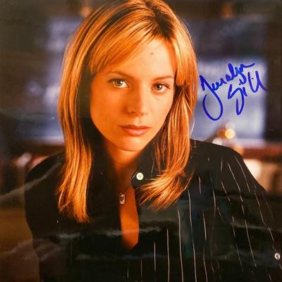 Nip/Tuck Jessalyn Gilsig signed photo