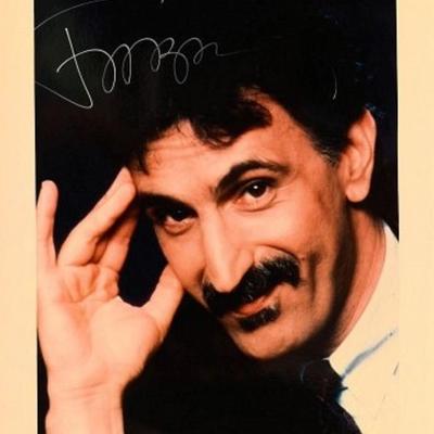 Frank Zappa signed portrait photo