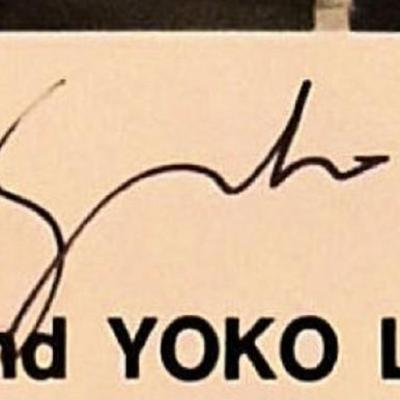John & Yoko Lennon signed promo photo