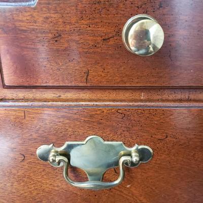 Dovetailed Side Table W/Glass Top (PB-KD)
