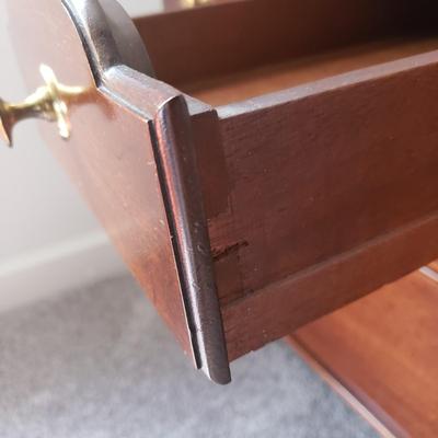 Dovetailed Side Table W/Glass Top (PB-KD)
