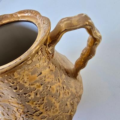 Dixon Art 22Kt Gold Glazed Teapot – Mid-Century Glam Collector's Piece