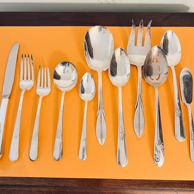 Vintage Holmes & Edwards Inlaid Silver Flatware 46 Pc Set "Youth" Pattern