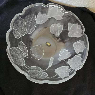 Vintage Glass Party Sets – "Rose dip bowl + "Casandra" Bowl w/ Pasari Liva Pressed Clear Mug Roses Frosted Indonesia Mugs