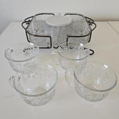 1980's Princess House® #593 FANTASIA® 7-Piece Chip & Dip Set includes 2-piece Metal Holder with 4 Princess House Fantasia...