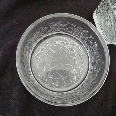 1980's Princess House® #593 FANTASIA® 7-Piece Chip & Dip Set includes 2-piece Metal Holder with 4 Princess House Fantasia...