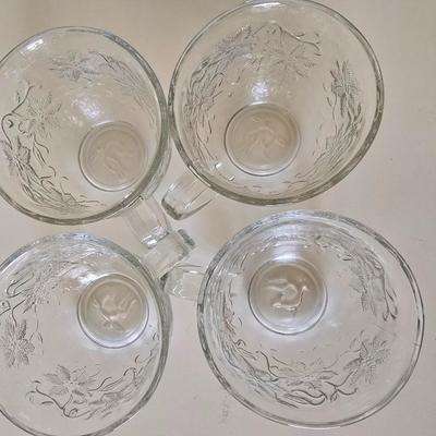 1980's Princess House® #593 FANTASIA® 7-Piece Chip & Dip Set includes 2-piece Metal Holder with 4 Princess House Fantasia...