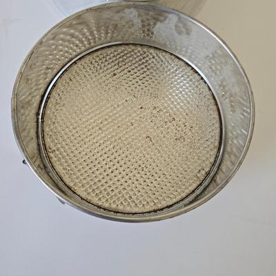 Bake It Like You Mean It – 3-Piece Bakeware Lot - Springform Cake Pan Set + Muffin Tins