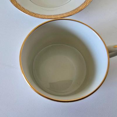 6-piece place setting fine China Roanoke (Gold) by Fitz & Floyd - Buy one set or 12 sets - you choose!