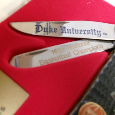 Duke University 1991 National Basketball Champions Case XX Knife #17