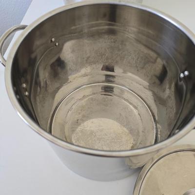 Heavy-Duty Stainless Steel Stock Pot Set – 2 Pots + Lids