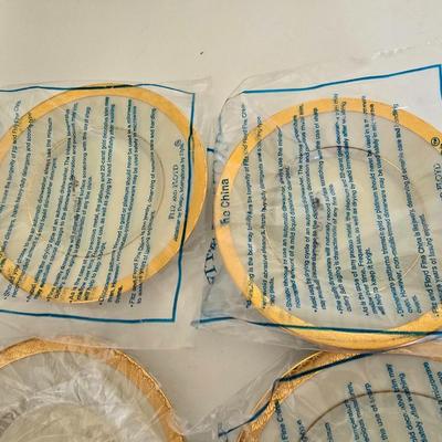 Fitz & Floyd Fine China – Gold Encrusted Rim Set (Several New in Original Packaging) Replacement plates set