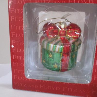 Elegant Christmas Ornaments Lot 3